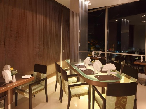 Hotel Landmark Residency image 11