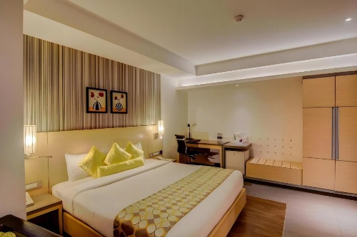 Hotel Landmark Residency image 12