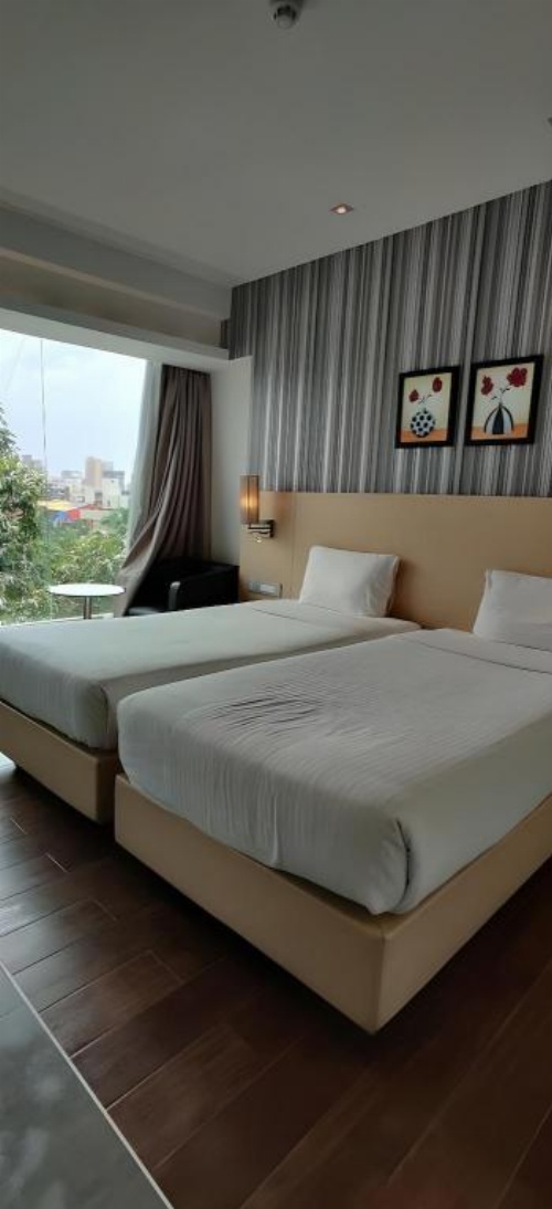 Hotel Landmark Residency image 34